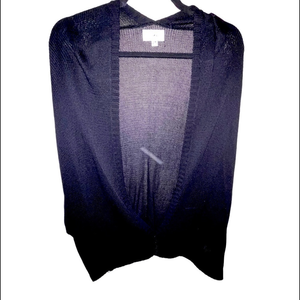 𝅺ZIG ZAG STRIPE BLACK CARDIGAN SWEATER WITH BUTTON SIZE S/M